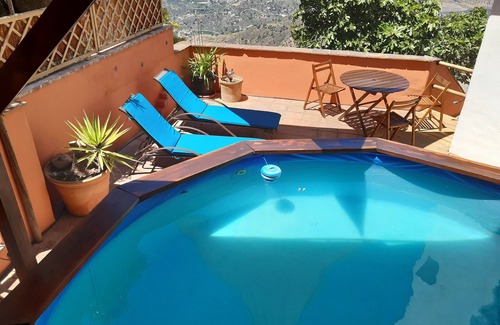 Comares House | Enchanting cliff top house