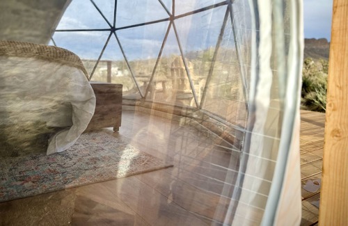 Dolan Springs Cabin | Enchanting Geodesic Dome with Mountain Views and natural desert surroundings.
