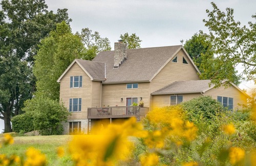 Cynthiana House | Enchanting, Secluded Timberframe Home