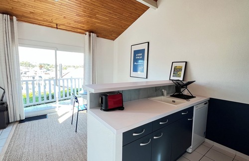 Piraillan Apartment | End of season - 50 % Villa La Conche Vue Port, south-facing terrace, beautiful view,