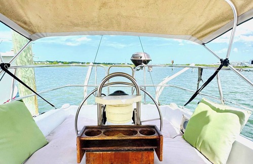 St. Augustine Boat Rental | Endless Summer in Downtown St. Augustine