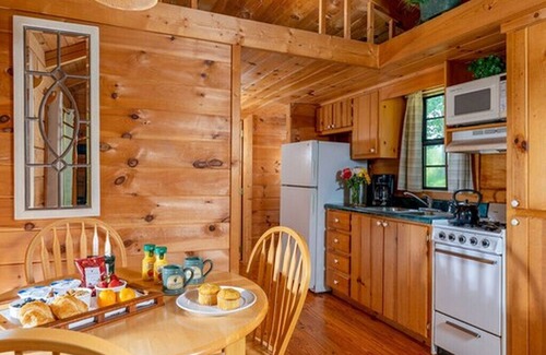 Candler House | Engadine Inn & Cabins