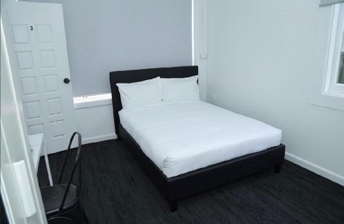 Broadmeadows House | Engelhardt Guest House