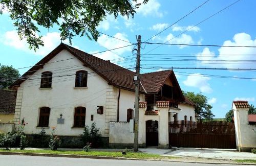 Cernat Bed & Breakfast | Enikő Vendégház