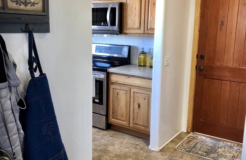 Sonoita House | Enjoy Agave House, a 2 BR w/2 en suite baths in the shadow of Mt. Wrightson