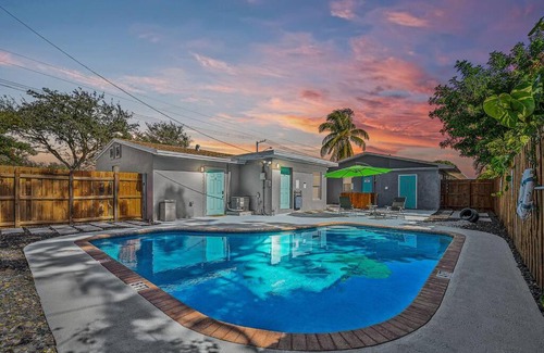 Poinsettia Heights Apartment | Enjoy and relax around Fort Lauderdale area!