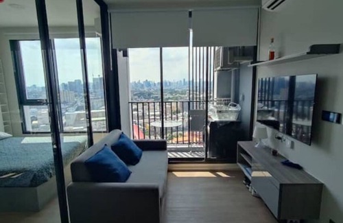 Ramkhamhaeng Apartment | Enjoy Bangkok Like at Home