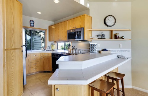 Century West Condo | Enjoy Deschutes River Views from Beautiful 2-Bedroom Mt. Bachelor Village Condo!