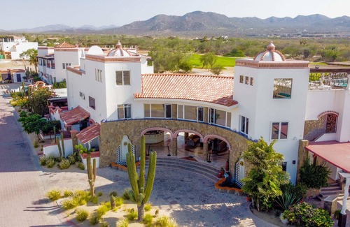 Colonia El Progreso Apartment | Enjoy Golf and Pool * Resort Studio Suite