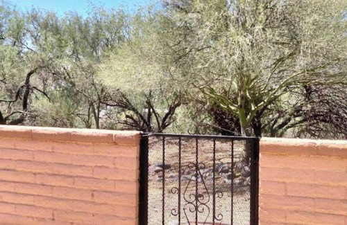 Green Valley House | Enjoy Gorgeous Mountain Views w/Privacy & Southwestern Ambiance Inside and Out!
