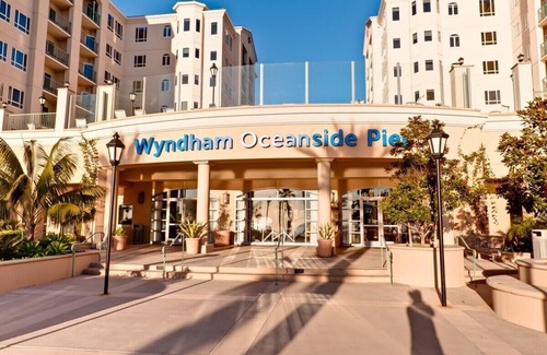 Townsite Resort | Enjoy our Downtown Oceanside Seaside Resort full of Amenities