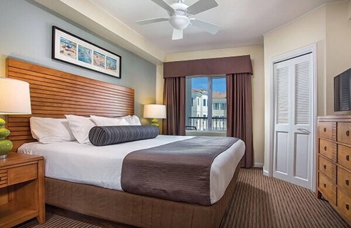 Townsite Resort | Enjoy our Downtown Oceanside Seaside Resort full of Amenities