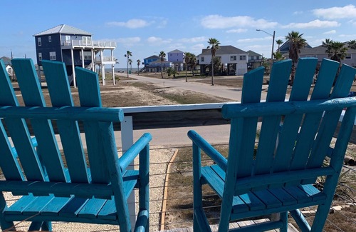 San Luis House | Enjoy panoramic views from the spacious wrap around deck!