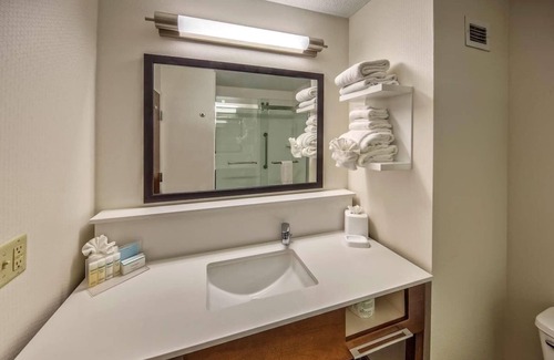 Southaven Hotel | Enjoy Proximity to Memphis Airport & Local Attractions from Your Room