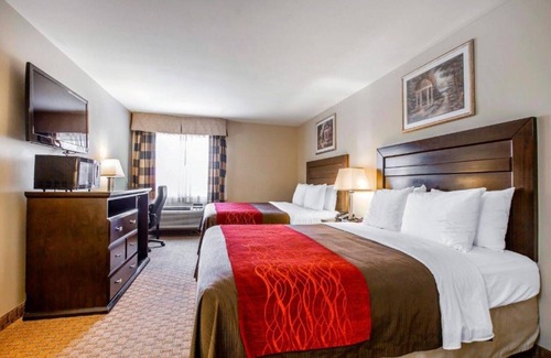 Monterey Park House | Enjoy relaxing accommodations near Dodgers Stadium!
