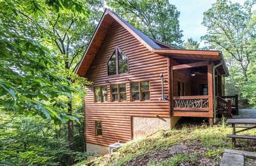 Blue Ridge Cabin | Enjoy sunsets from this quaint mountain cabin, 3 minutes from historic downtown.