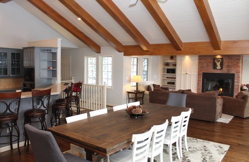 Keystone House | Enjoy the lake view, golf & skiing from the best location in Keystone Ranch