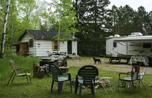 Kerrick Cottage | Enjoy the trails, and come home to a cozy retreat!