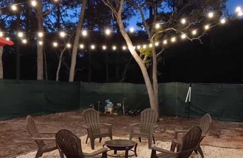 Ocala House | Enjoy the tranquility sounround by the nature in this Cozy 3-bedroom mobile home