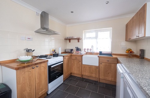 Potter Heigham House | Enjoy tranquility at your cosy country hideaway.