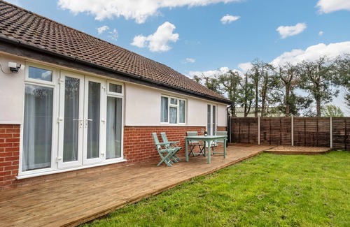 Potter Heigham House | Enjoy tranquility at your cosy country hideaway.