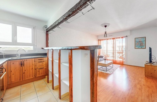 Epinay-sous-Senart Apartment | Enjoy your holiday in this inviting holiday apartment.