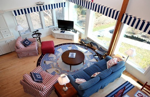 Cotuit House | Enjoy your own private beach with family and friends!