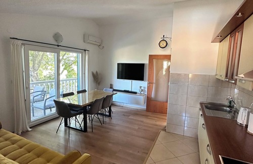 Pozorac House | Enjoy your peace and tranquility in a house with a new pool