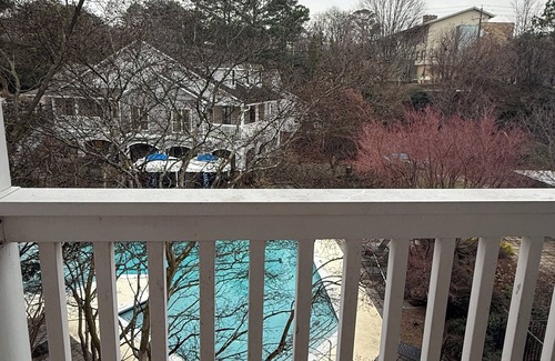 Sandy Springs Apartment | ENJOY YOUR STAY!
