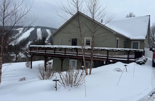 Blodgett Mills House | Enjoyable 5-bedroom house with WiFi in charming Cortland