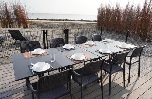 Enkhuizen House | Enkhuizer Strand BeachHouse Strandgut mit Zaun Nr 400