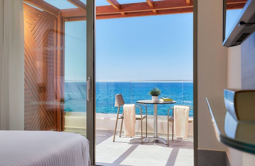 Sissi Hotel | Enorme Santanna Island
