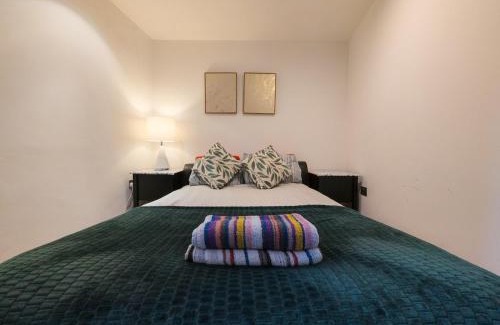 Buckland Apartment | Entire 1 Bedroom Apartment - Private, Self-Contained & Great Value