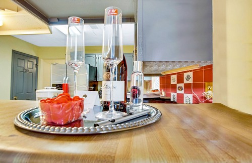 Duluth House | Entire 3 Bedroom Luxury in Atlanta Metro with private backyard.