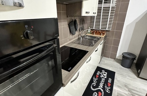 Bolognina Apartment | Entire apartment for 4 people 20 minutes from the center super-equipped.