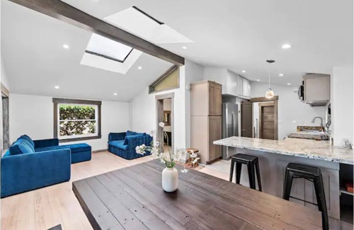 Laguna Beach Cabin | Entire Cabin, 2 Blocks to Water with Ocean Views!
