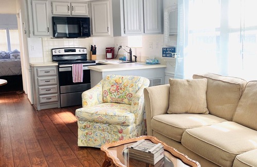 Braden River Resort | Entire Cottage Within Popular Sarasota Resort