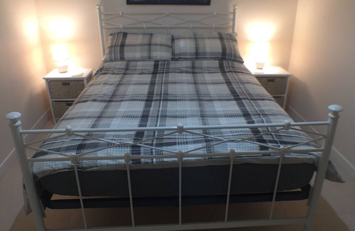 Saint-Sulpice-de-Cognac Apartment | Entire 1 bedroom apartment