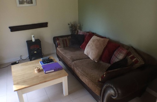 Saint-Sulpice-de-Cognac Apartment | Entire 2 bedroom apartment