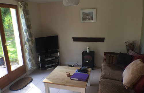 Saint-Sulpice-de-Cognac Apartment | Entire 2 bedroom apartment