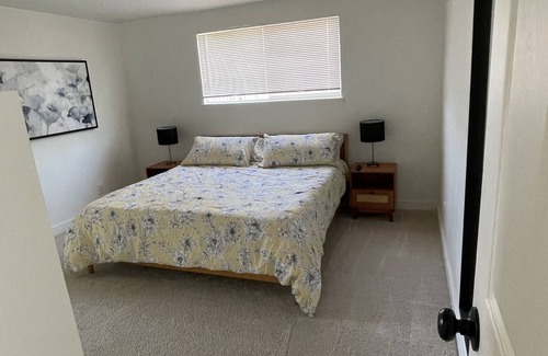 Folsom House | Entire home in the heart of Old Folsom!