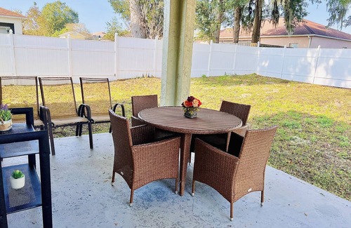 Ocala House | Entire House 8Minutes from Silver Springs State Park in Ocala, Florida