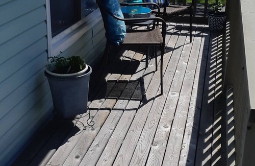 Bridgewater House | Entire house, Bridgewater. 2 Bedrooms, sleeps 4, 1.5 baths