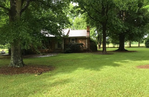Carrollton House | Entire house, Country Setting, Carrollton, near I-20