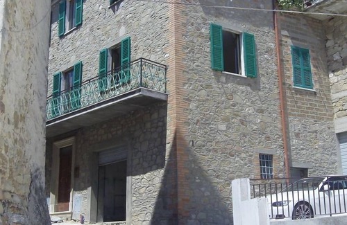 Gualdo Cattaneo House | Entire private house away from tourists in a small Italian town