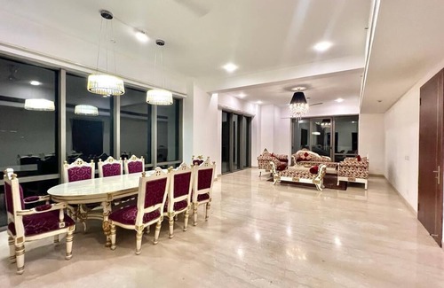 Vasant Kunj Apartment | Entire Luxury 2BHK Flat for Parties/Family