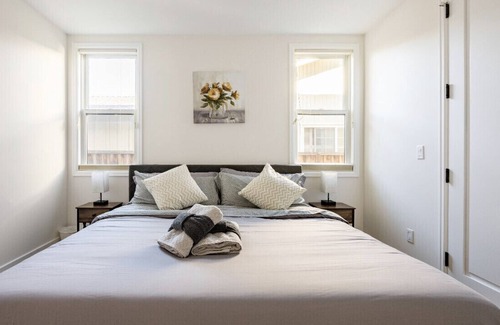 West San Jose Apartment | Entire private Guest house 1 Bed| 1 Bath in San Jose/Cupertino