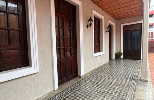 Catedral House | Entire - Renovated Colonial Home in Asuncion