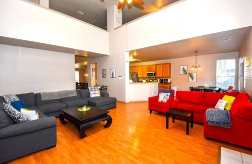Barker Apartment | Epic 7BR w/Pool + Billiards | 25 Mins to Downtown