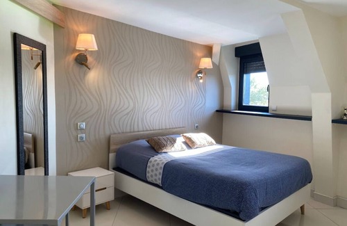 Montlucon Apartment | Equipped studio in city center, FREE WIFI